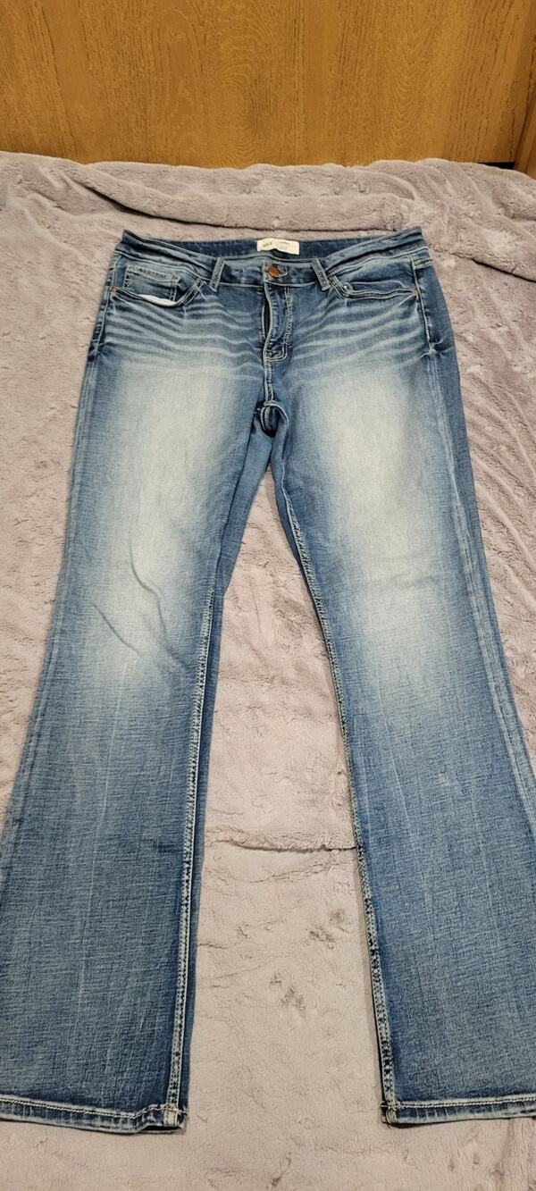 BKE Gabby Jeans Womens 31x33.5 (33x31) Curvy High Rise Bootcut Denim Western